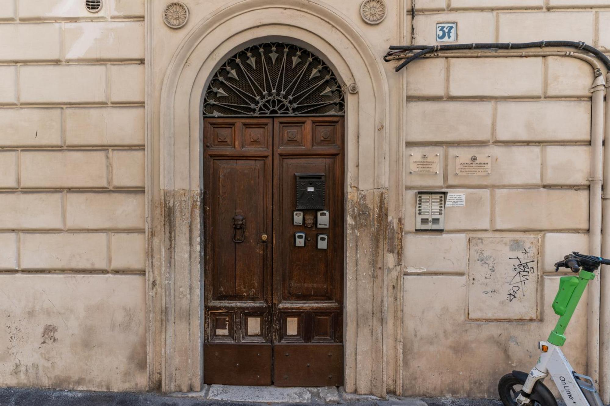 Colonna Suite - Rome Trastevere Екстериор снимка