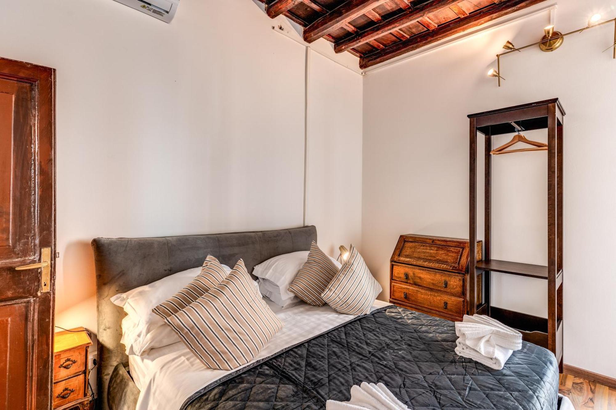 Colonna Suite - Rome Trastevere Екстериор снимка